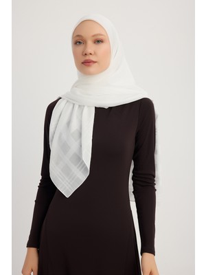 A25259 Jakarlı Simli Ekose Şifon Eşarp 120X120CM - Ekru