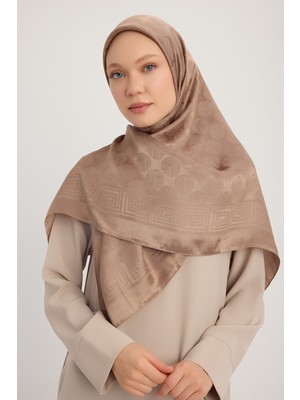 A1111 Jakarlı Parlak Saten Eşarp 110X110CM - Vizon