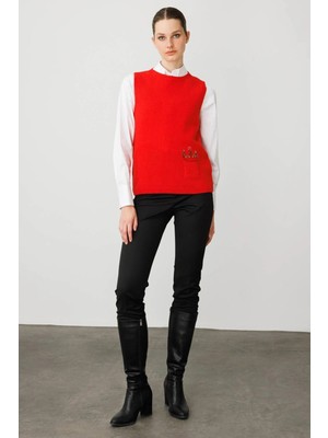 Desen Triko Kadın Sıfır Yaka Cep Üstü Çiçek Nakışlı Yün Süveter 25180 Mercan