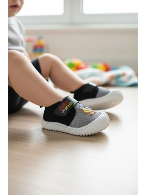 Tuğba Ortopedi 3451 Hafif Esnek Erkek Bebek Panduf