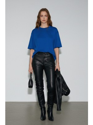 Softandbasic Kadın %100 Organik Pamuk Oversize Fit Basic Yuvarlak Yaka T-Shirt