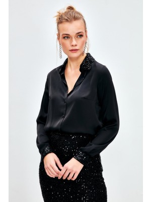 Sateen Yaka Manşet Payet Detaylı Saten Gömlek