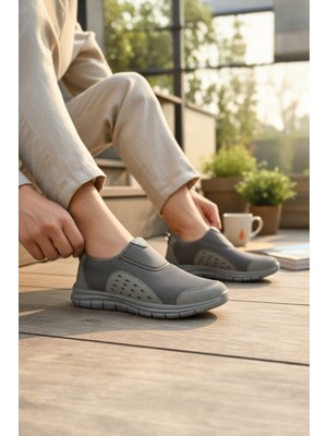 Enoch Erkek Reflektör Detaylı Bağcıksız Geçmeli Esnek Tabanlı Günlük Yürüyüş Ayakkabısı