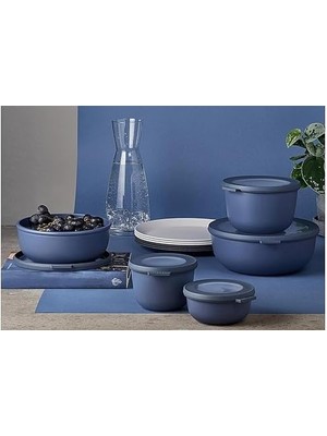 - Çok Amaçlı Cirqula Round 3 Parçalı Set – Kapaklı Saklama Kabı – Saklama Kutusu, Buzdolabı, Derin Dondurucu ve Mikrodalga Fırın Kabı Olarak Uygundur – 500 Ml, 1000 ml & 2000 ml – Denim