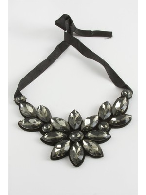 Die Grup Çiçek Taşlı Yaka Kolye DIE-GRPBJT34