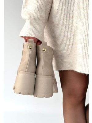 Alfaze Yandan Fermuarlı Topuklu Bot Bej Topuk Boyu 7 cm