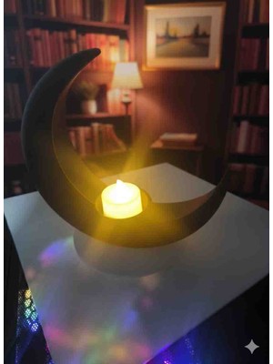 Siyah Hilal Şeklindeki Mumluk