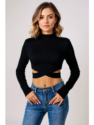 No 35 Moda Kadın Siyah Çapraz Bel Detaylı Dik Yaka Uzun Kol Crop Top Bluz – Şık, Rahat ve Kolay Kombinlenebilir