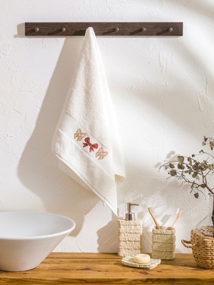 Lc Waikiki Yeni Sezon Fiyonk Nakışlı Yüz Havlusu 50X80 cm