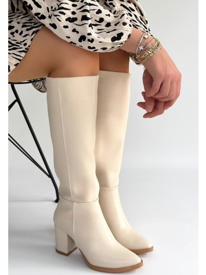 Alfaze Kahverengi Tabanlı Düz Yandan Fermuarlı Topuklu Diz Altı Çizme Bej Topuk Boyu 7 cm