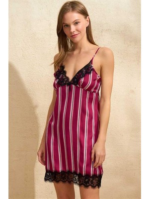 MOTTO10 Butik Kadın Saten Çizgili Ip Askılı Dantelli Kısa Gecelik (5643)