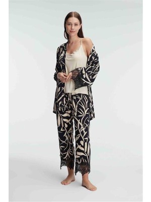 MOTTO10 Butik Anıl 5823 Ip Askılı V Yaka Kadın Viskon Tropikal Yazlık Örme Dantel Detaylı Pijama Takımı Sabahlık