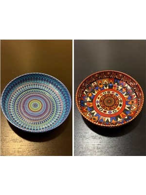 The Little Nature Mandala Desenli Metal Dekoratif Tabak – Denge, Estetik ve Güçlü Tasarım