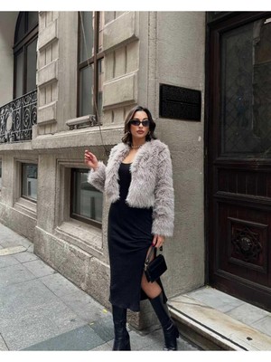 Moda Durağı Yakasız Ithal Kaliteli Kürk Ekru