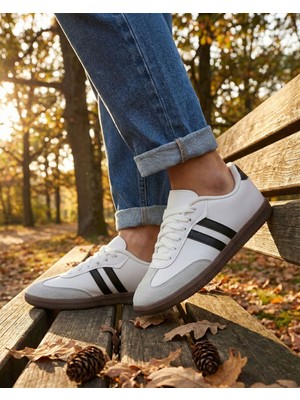 Slipcat Kadın Spor Ayakkabı Casual Sneakers Düz Tabanlı Beyaz-Siyah Renk Seçeneği