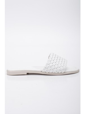 Miss Zülüf Kadın Orgun Kömfört Terlik Ev De Plajda Sokakta Her An Her Yer Ugun