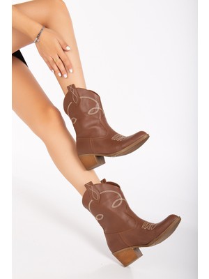 Miss Zülüf Kadın Kısa Koboy Bot