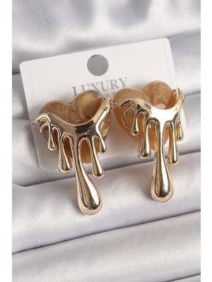 Eco Lounge Pirinç Gold Renk Krem Sedefli Akan Kalp Model Kadın Küpe