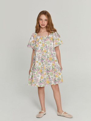 Lc Waikiki Yeni Sezon Kare Yaka Çiçekli Kız Çocuk Elbise