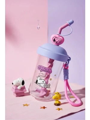Miniso Snoopy Lisanslı Renkli Serisi Pipetli Plastik Su Kabı 690 ml