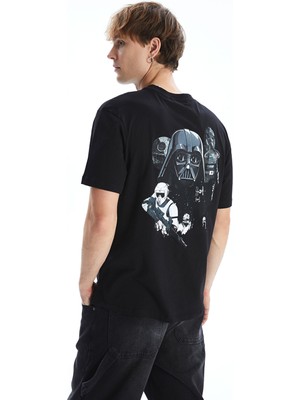 Lc Waikiki Yeni Sezon Bisiklet Yaka Kısa Kollu Star Wars Baskılı Penye Erkek Tişört