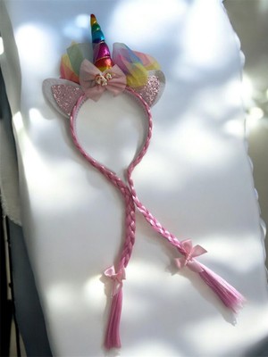 Ugly Duck Örgülü Unicorn Taç Kız Çocuk – Gökkuşağı Boynuzlu, Pembe Saçlı Simli Taç