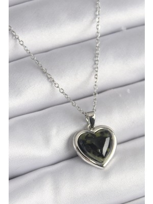 Tp Buğz 316L Çelik Gümüş Renk Yeşil Mineli Kalp Model Kadın Kolye