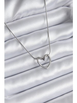 Tp Buğz 316L Çelik Gümüş Renk Kalp Model Kadın Kolye