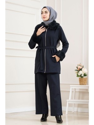 Sevitli Yakası ve Kol Ağzı Kürklü Takım-Lacivert
