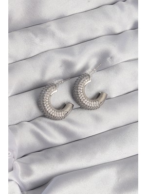 MiraLive Pirinç Gümüş Renk Zirkon Taşlı Yarım Halka Küpe - TJ-BKP9114