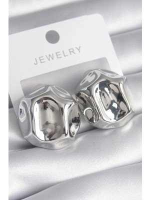 MiraLive Pirinç Gümüş Renk Işlemeli Top Model Kadın Küpe - TJ-BKP8558