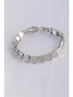 MiraLive Vip Seri Pirinç Zirkon Taşlı Gümüş Renk Geometrik Bileklik - TJ-BB6059