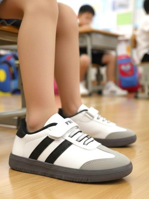 Ellaboni Unisex Beyaz-Siyah Cırtlı Rahat Hafif Günlük Çocuk Spor Ayakkabı