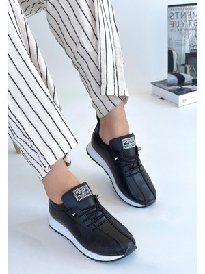 Zerenyus Fiert Siyah Lastik Bağcıklı Ortopedik Kadın Spor Ayakkabı