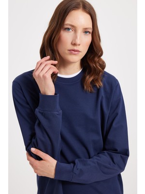 Tudors Kadın Oversize Geniş Kesim %100 Pamuk 2 Iplik Bisiklet Yaka lacivert sweatshirt 