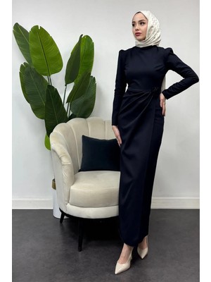 Tesettür Diyarı Zümre Model Krep Kumaş Gül Detaylı Elbise-Lacivert