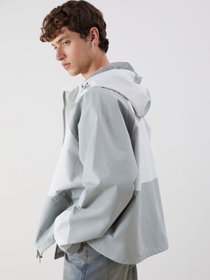 Lc Waikiki Yeni Sezon Rahat Kalıp Kapüşonlu Erkek Yağmurluk