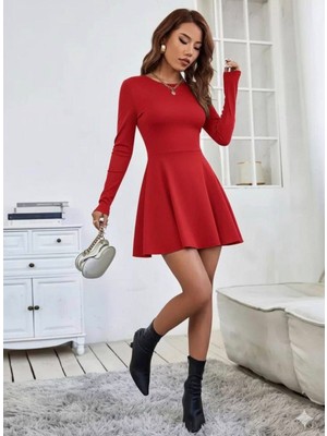 Albaroda Bisiklet Yaka Eteği Dikiş Detaylı Volanlı Uzun Kollu Krep Elbise