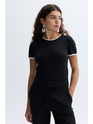 Bisiklet Yaka Kısa Kollu Triko T-Shırt