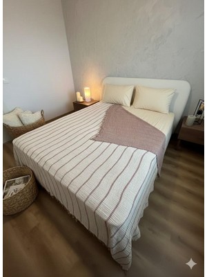 Monochrome %100 Organik Pamuk 4 Kat Müslin Çok Amaçlı Yatak Örtüsü ve Pike (240X250 Cm)