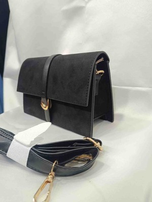 Zynp Kadın Süet Gold Tokalı Nubuk Omuz Çantası