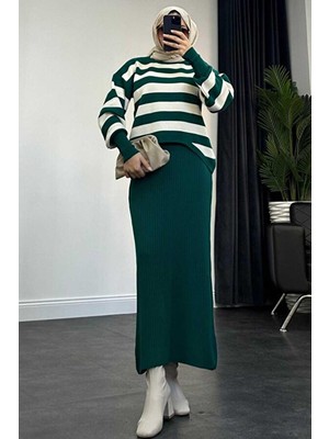 Tesettür Diyarı Kadın Triko Elbise- Zümrüt