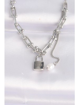 MiraLive 316L Çelik Zincir Gümüş Renk Tiffany Zincirli Love Yazılı Kilit Kolye - TJ-BKO8633