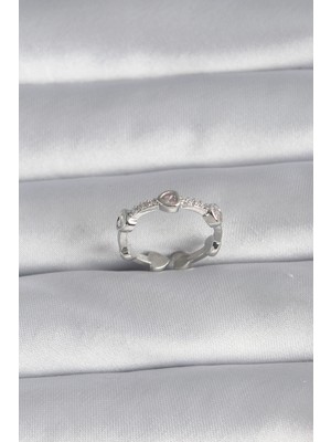 MiraLive Pirinç Gümüş Renk Kalp Model Zirkon Taş Detay Kadın Yüzük - TJ-BYK3005