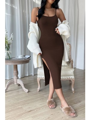 Intive Lingerie Kadın Kahverengi Yırtmaçlı Diz Altı Vücüdu Saran Gecelik