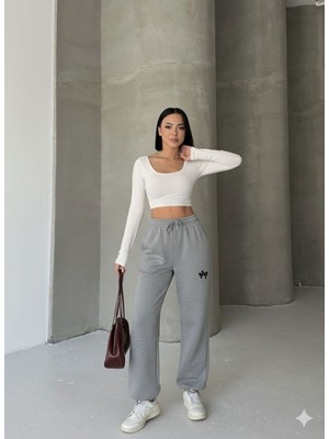 Moda Paketi Kadın 3 Iplik Şardonlu Eşofman Altı – Rahat Kesim Nakış Detaylı Jogger Pantolon