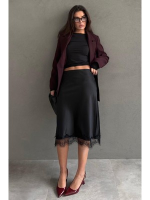 Madmext Siyah Dantel Detaylı Midi Boy Saten Etek MG2673