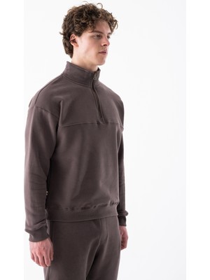 Erkek Dik Yakalı ve Yarım Fermuarlı  Bol Kesim Üst