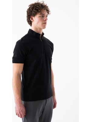 Erkek Yarım Fermuarlı ve Kısa Kollu Tişört