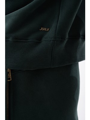 Erkek Dik Yakalı ve Yarım Fermuarlı  Bol Kesim Üst